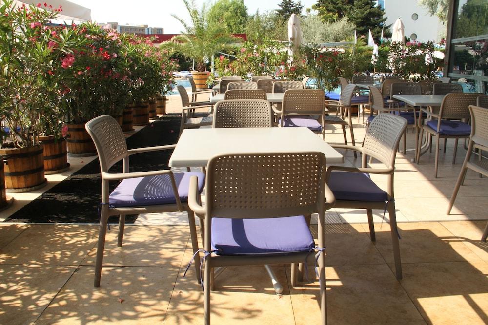 Smartline Meridian Hotel Sunny Beach Exterior foto